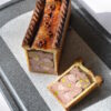 Pâté en croûte de canard, foie gras et pistaches