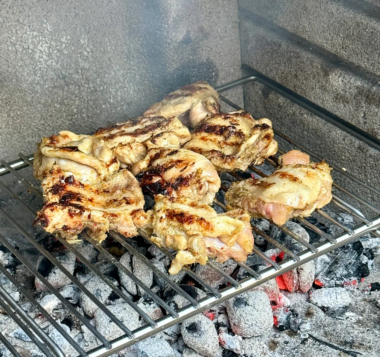 Poulet grillé « Gai Yang », sauce pimentée « Nahm Jim »