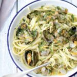 Linguine aux coquillages et aux herbes