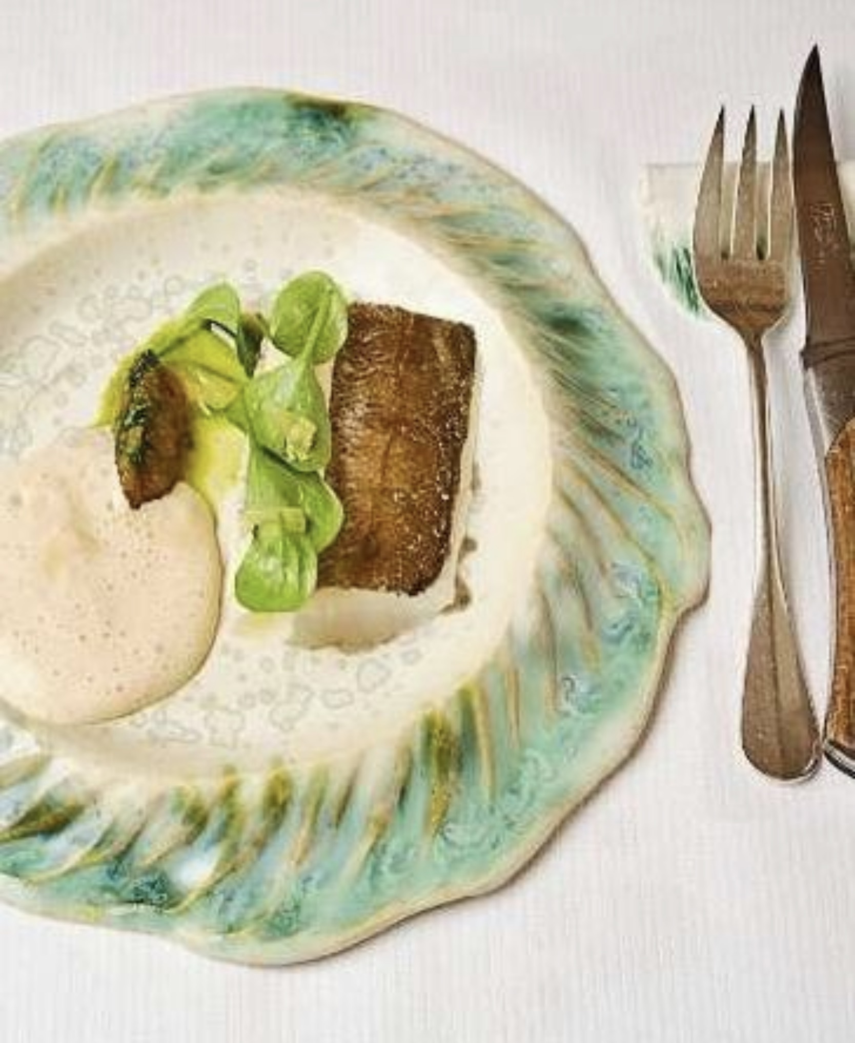 Saupe, oursin et crevettes grises