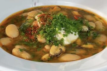 Ragoût de moules à la basquaise